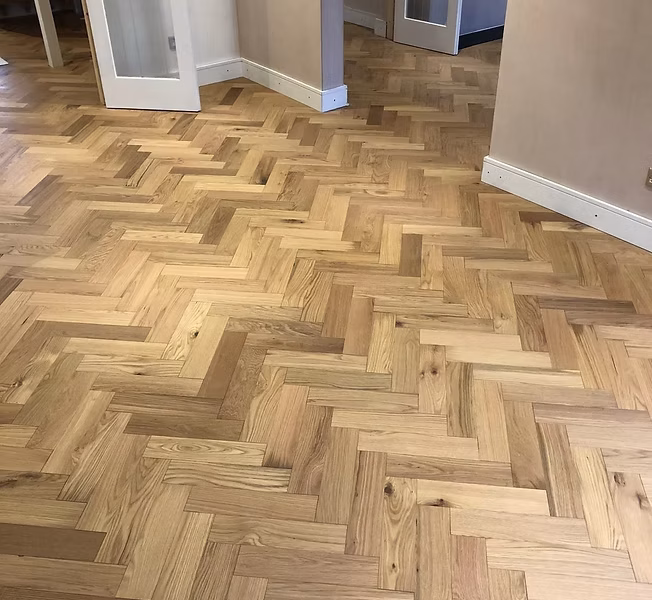 Floors 2 U