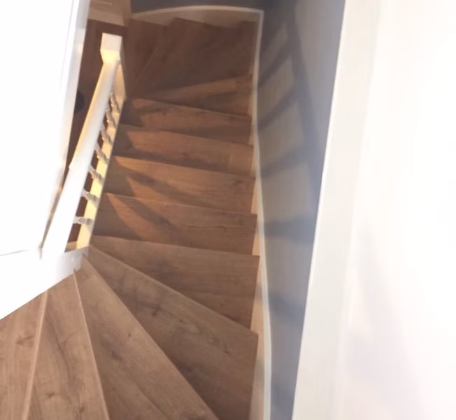 Floors 2 U