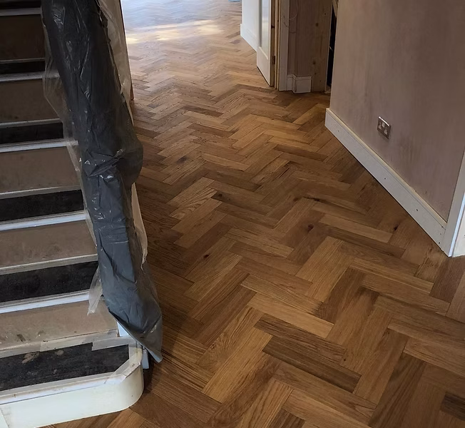Floors 2 U